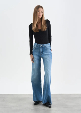 Jean Wide Chase